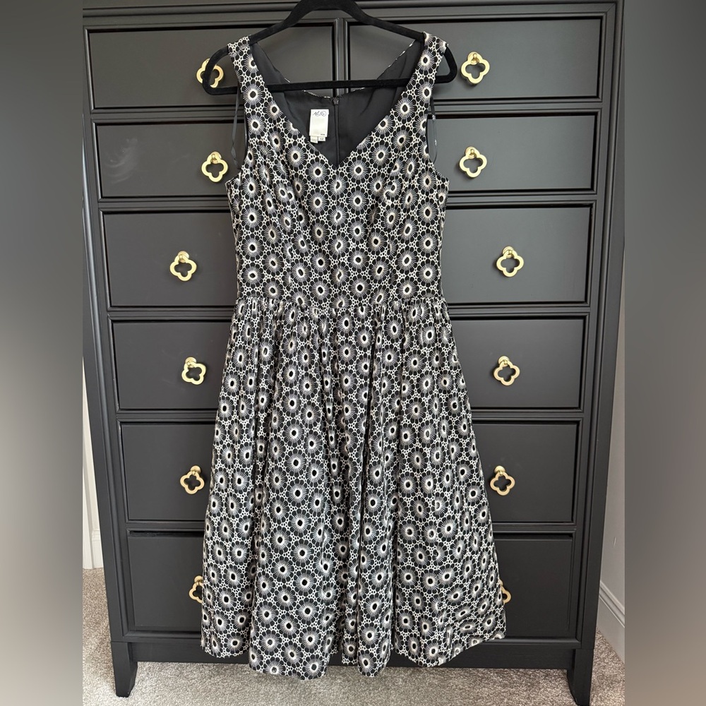ALI RO ANTHRO Cambria eyelet Dress with Tulle size 12